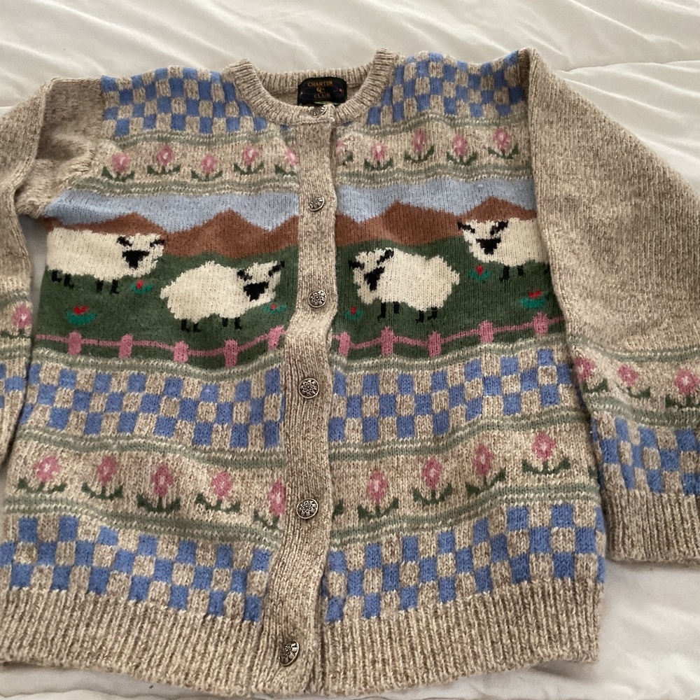 Charter Club girl’s sweater